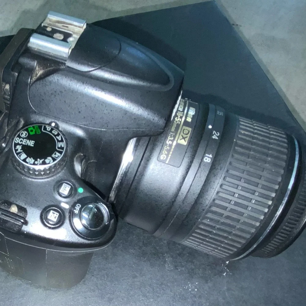 Nikon D5000 DX Digital SLR Camera